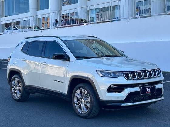 JEEP COMPASS 1.3 T270 TURBO FLEX LONGITUDE AT6 JEEP COMPASS 1.3 T270 TURBO FLEX LONGITUDE AT6